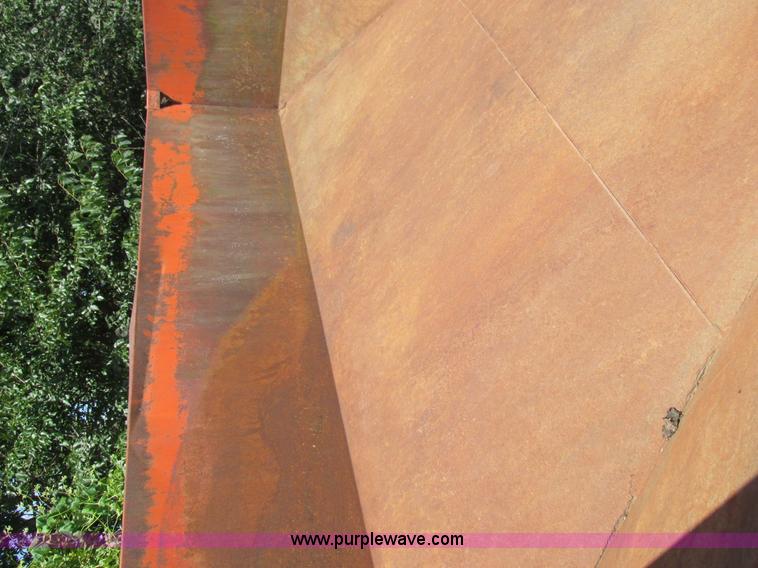 image for item I8967 Korhumel 220 gravity flow grain cart