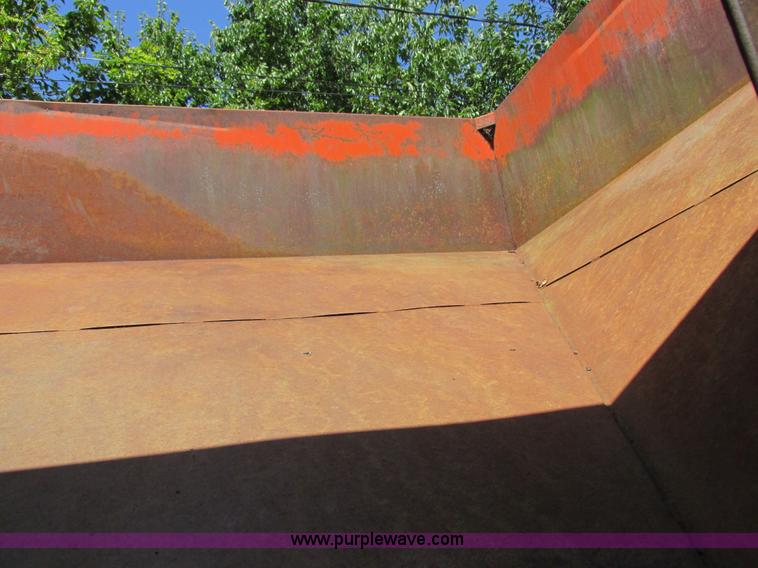 image for item I8967 Korhumel 220 gravity flow grain cart