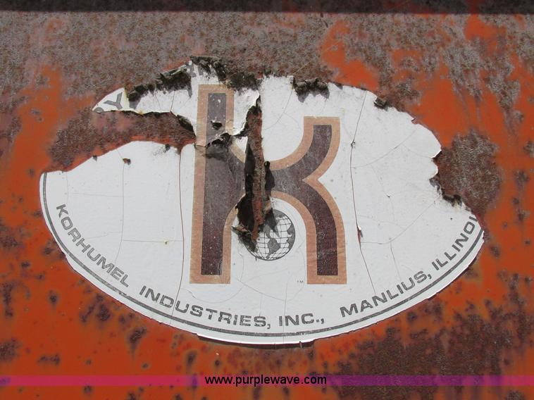 image for item I8967 Korhumel 220 gravity flow grain cart