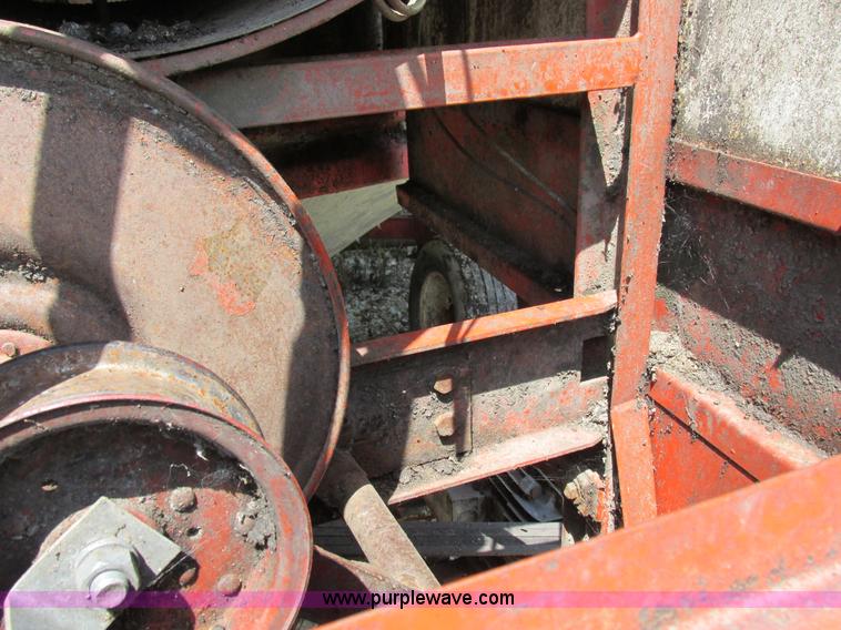 image for item I8968 G&T 580 grain dryer