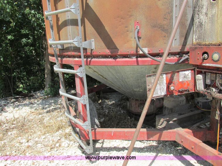 image for item I8968 G&T 580 grain dryer