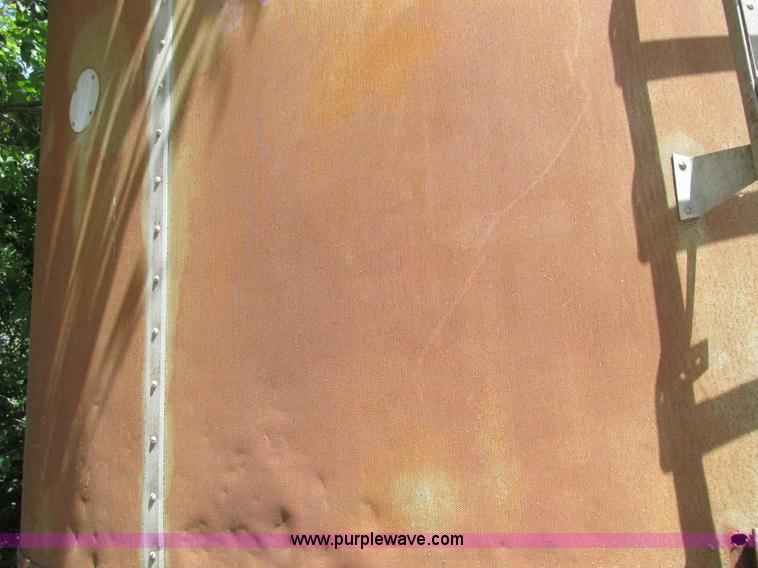 image for item I8968 G&T 580 grain dryer