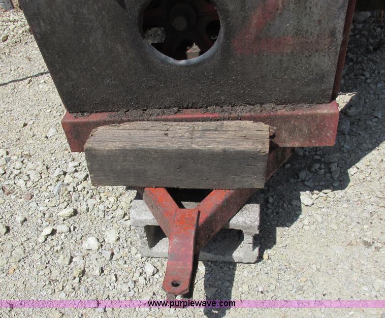 image for item I8968 G&T 580 grain dryer