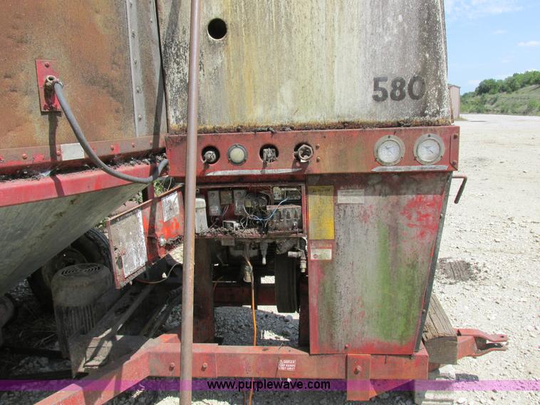 image for item I8968 G&T 580 grain dryer