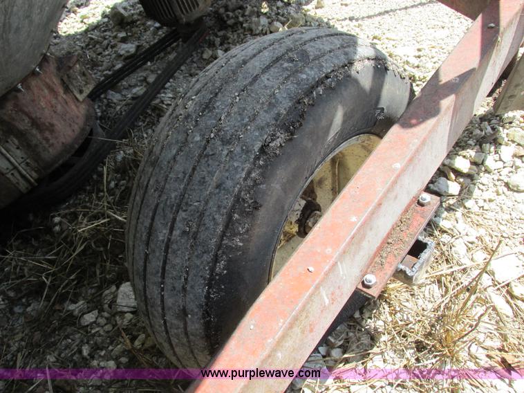 image for item I8968 G&T 580 grain dryer