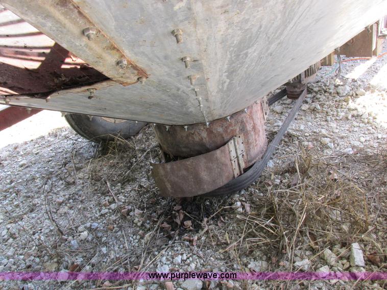 image for item I8968 G&T 580 grain dryer