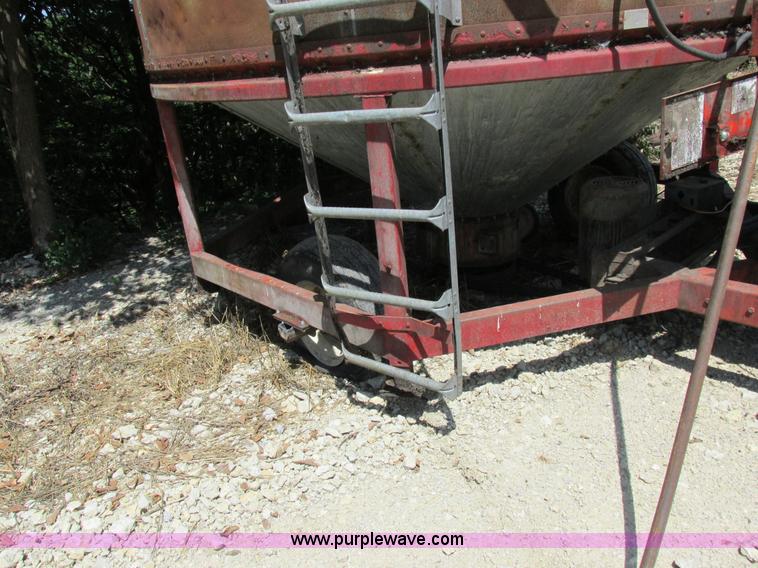 image for item I8968 G&T 580 grain dryer