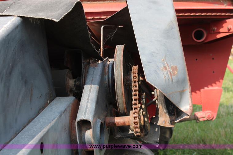 image for item J2007 Case IH 8610 bale processor