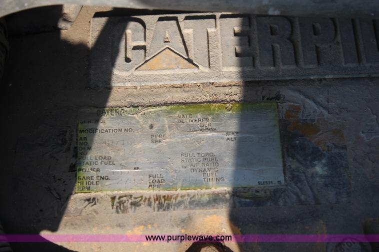 image for item J2025 1992 GMC TopKick feed delivery truck