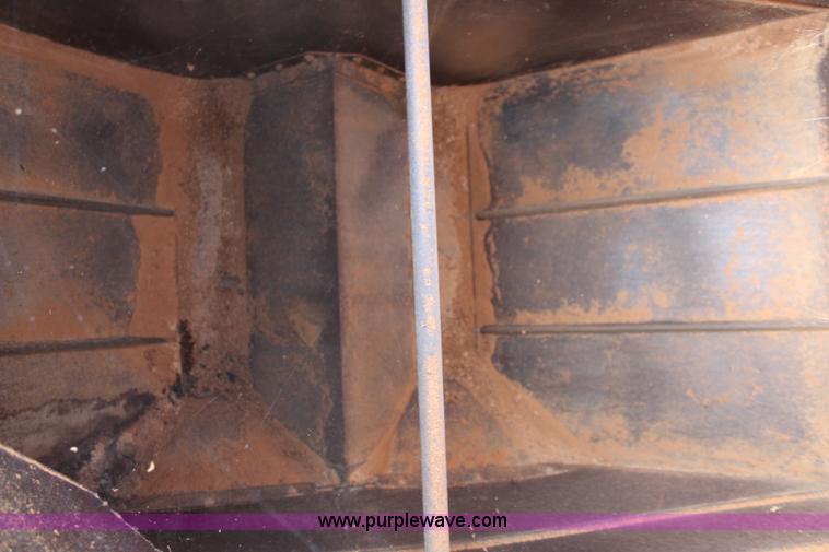 image for item J2025 1992 GMC TopKick feed delivery truck