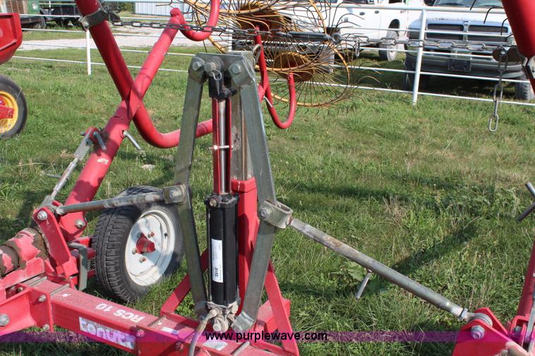 image for item J2027 Tonutti RCS 10 wheel rake