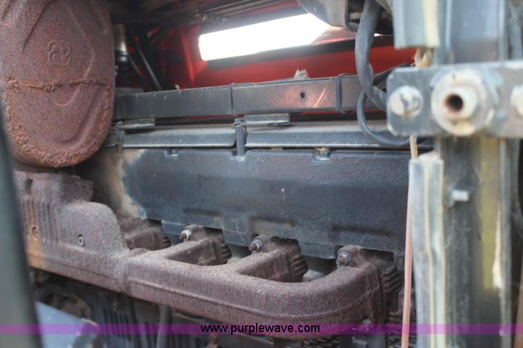 image for item J2104 1993 AGCO Allis 8630 MFWD tractor