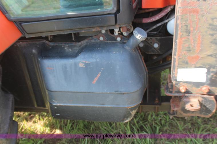 image for item J2104 1993 AGCO Allis 8630 MFWD tractor