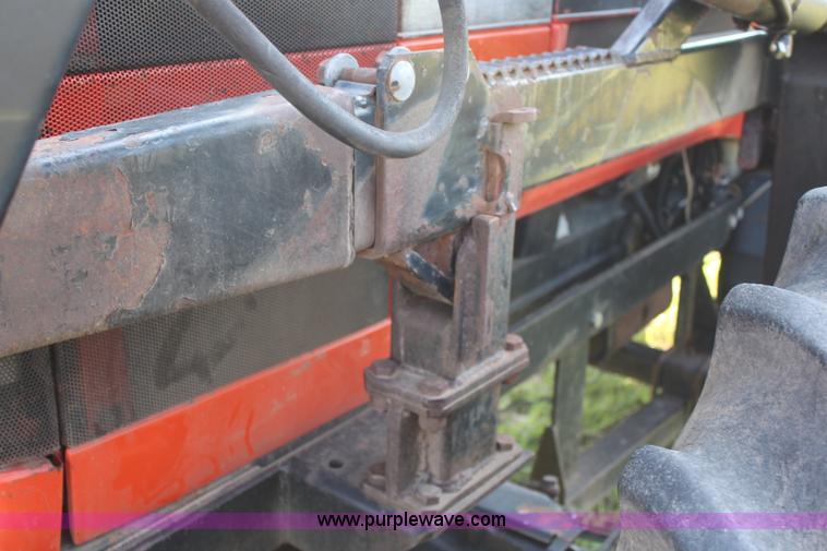 image for item J2104 1993 AGCO Allis 8630 MFWD tractor