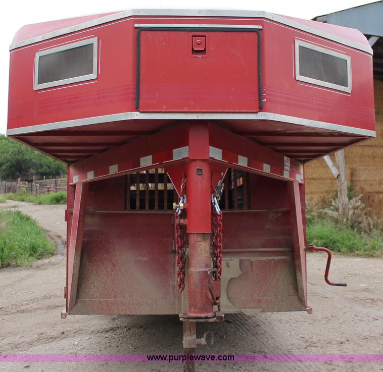 image for item J2112 1995 Titan gooseneck livestock trailer
