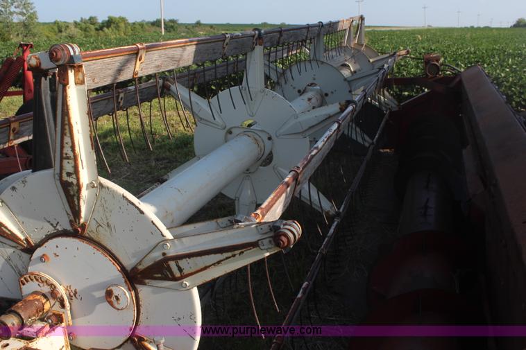 image for item J2134 International 715 combine