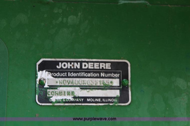 image for item J2187 1990 John Deere 9400 combine