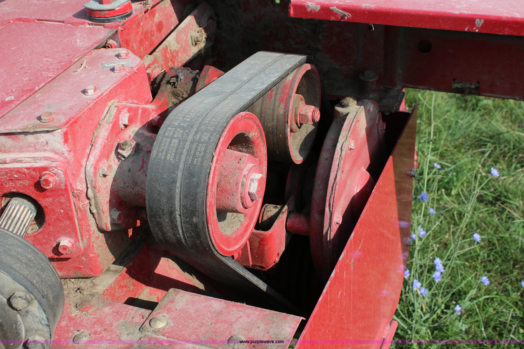 2008 New Holland 1411 discbine swather in Spring Hill, KS Item J2023