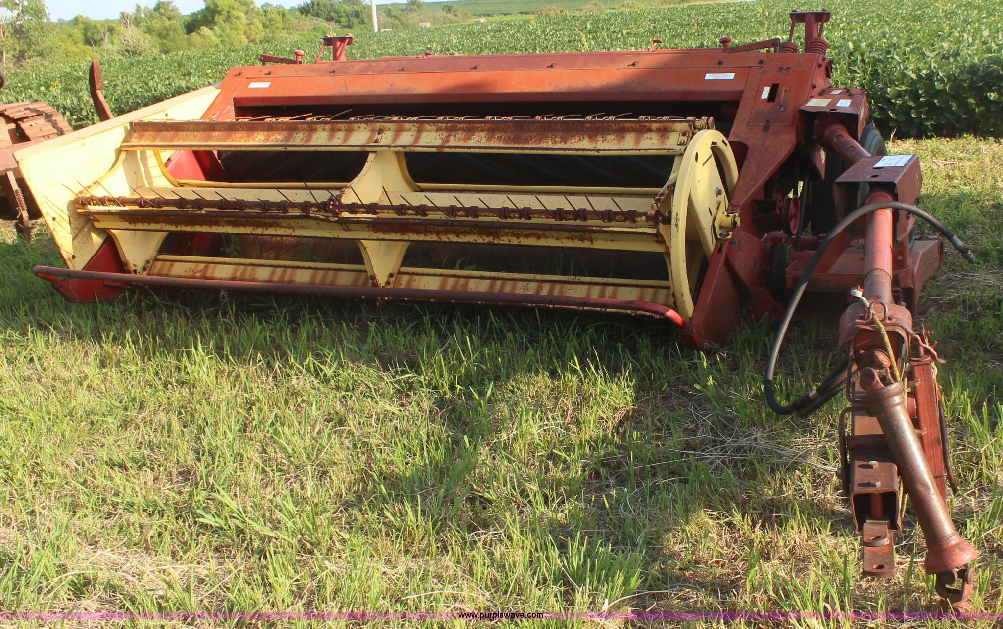New Holland 479 haybine swather in Berryton, KS Item J2133 sold