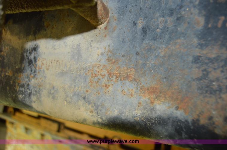 image for item AY9740 1989 Freightliner FLD120 truck cab and chassis