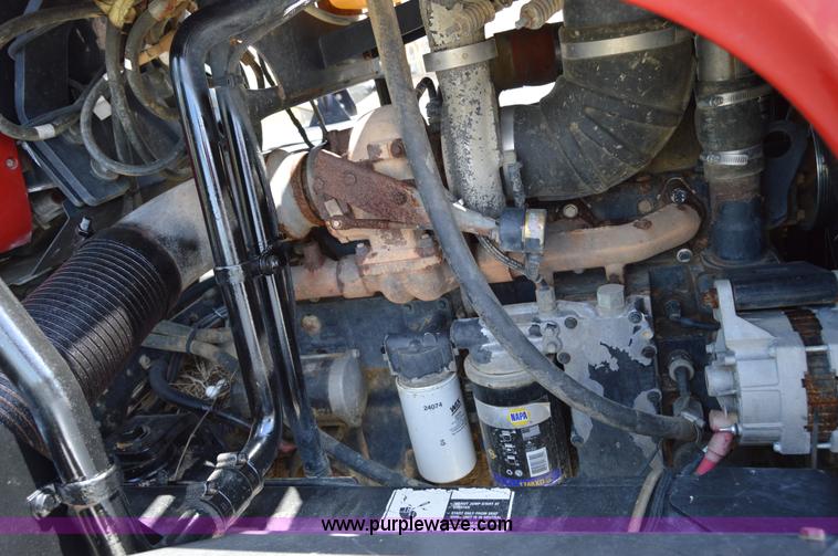 image for item AY9741 2006 Case IH FLX 4510 self-propelled dry spreader applicator