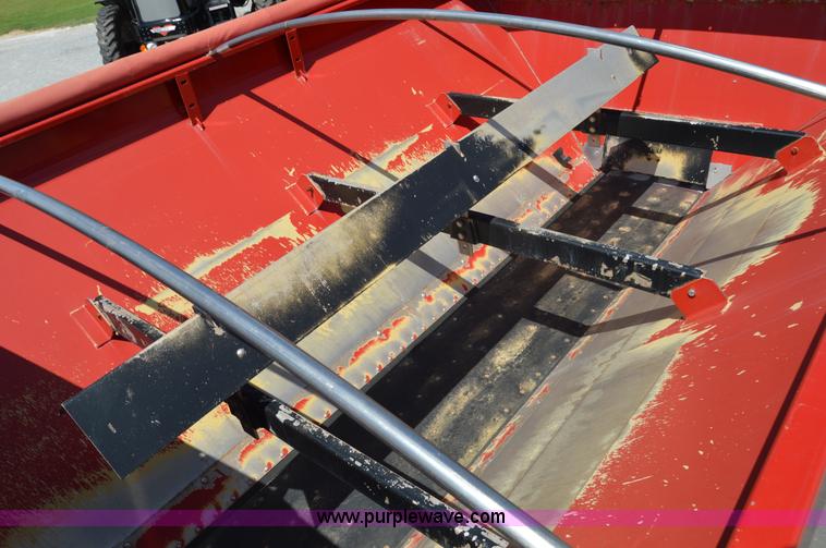 image for item AY9741 2006 Case IH FLX 4510 self-propelled dry spreader applicator