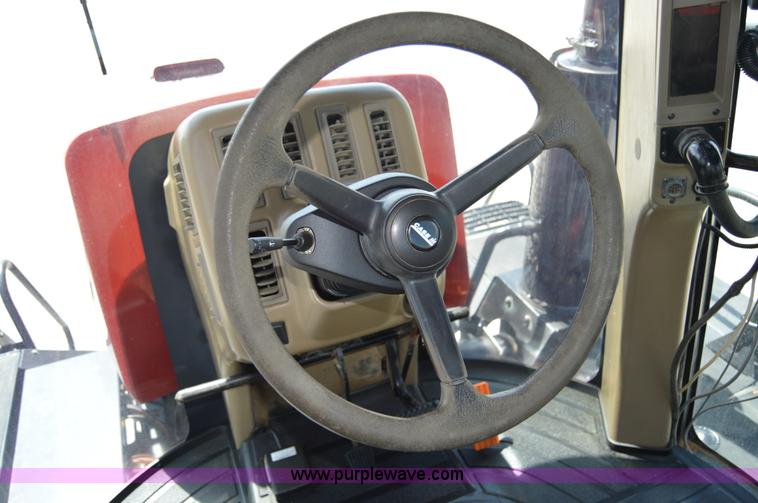 image for item AY9741 2006 Case IH FLX 4510 self-propelled dry spreader applicator