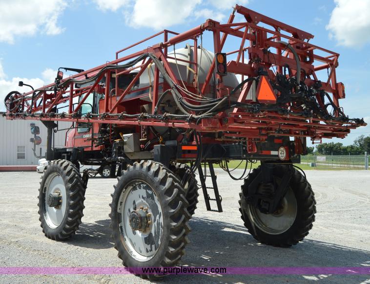 image for item AY9742 2009 Case IH SPX3185 Patriot self-propelled sprayer