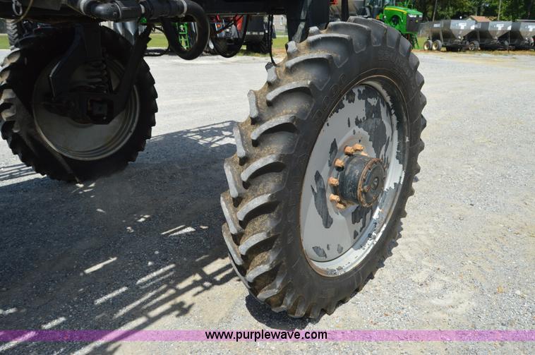 image for item AY9742 2009 Case IH SPX3185 Patriot self-propelled sprayer