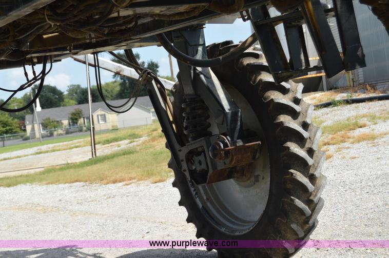 image for item AY9742 2009 Case IH SPX3185 Patriot self-propelled sprayer