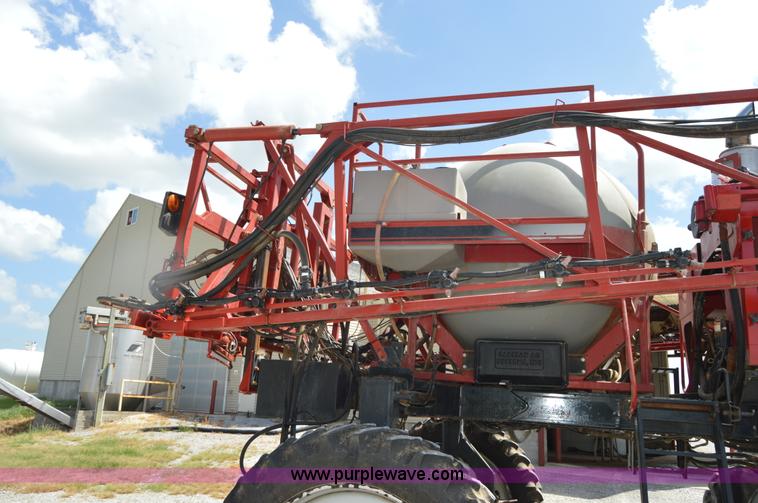 image for item AY9742 2009 Case IH SPX3185 Patriot self-propelled sprayer