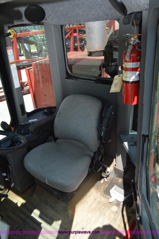 image for item AY9742 2009 Case IH SPX3185 Patriot self-propelled sprayer