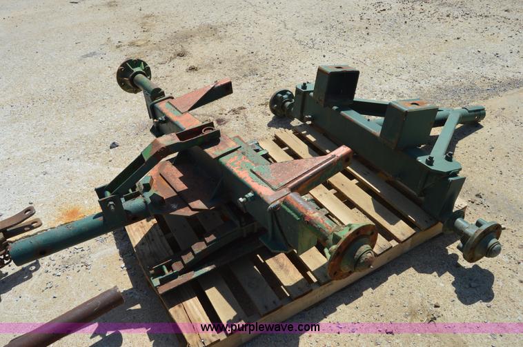 image for item AY9748 Anhydrous tank running gear