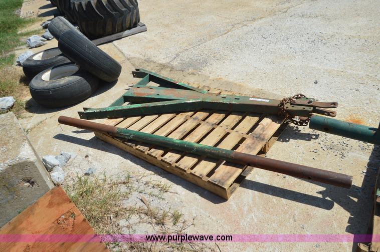 image for item AY9748 Anhydrous tank running gear