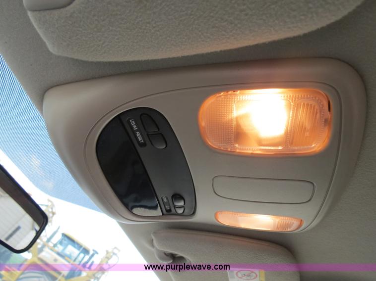 image for item B4931 2006 Dodge Ram 2500 Quad Cab pickup truck