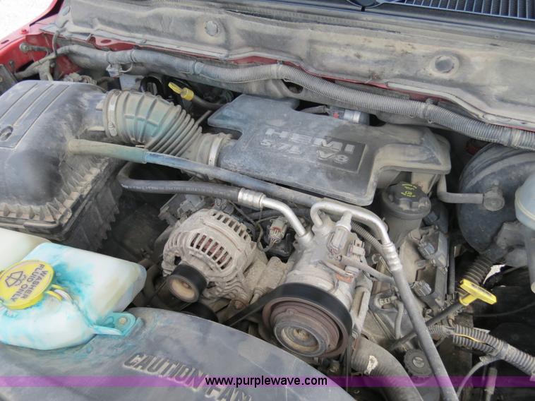 image for item B4931 2006 Dodge Ram 2500 Quad Cab pickup truck