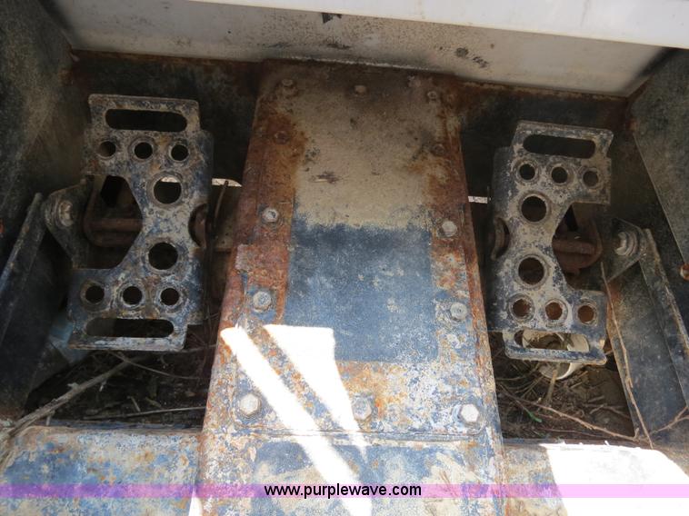 image for item B4932 2010 Bobcat S205 skid steer