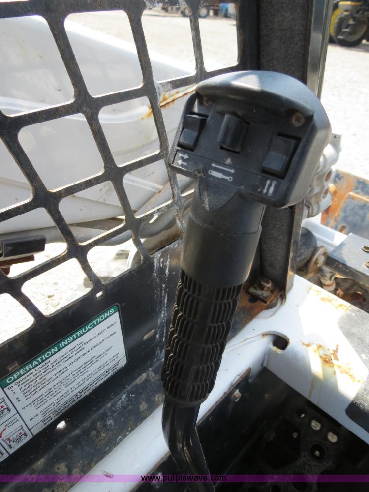 image for item B4932 2010 Bobcat S205 skid steer