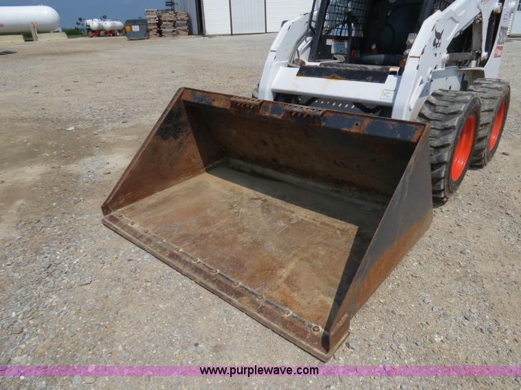 image for item B4932 2010 Bobcat S205 skid steer
