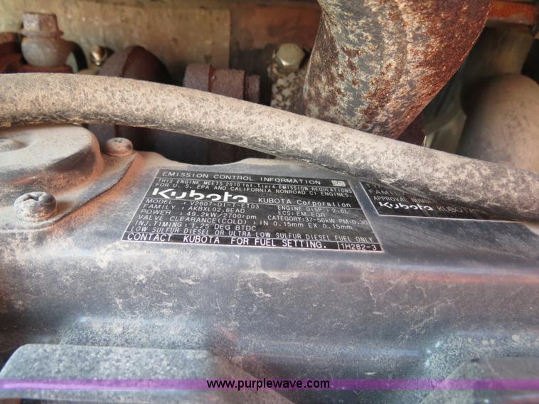 image for item B4932 2010 Bobcat S205 skid steer