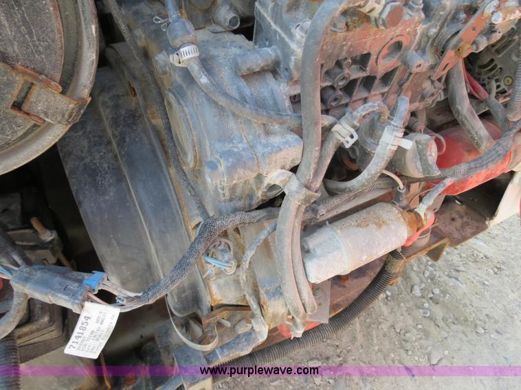 image for item B4932 2010 Bobcat S205 skid steer