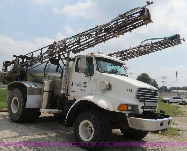 image for item B4935 2003 Sterling L8500 liquid applicator truck