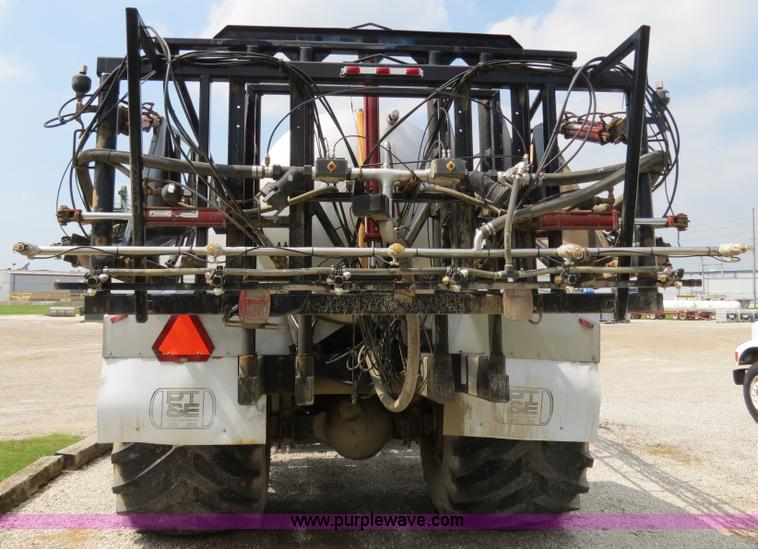 image for item B4935 2003 Sterling L8500 liquid applicator truck