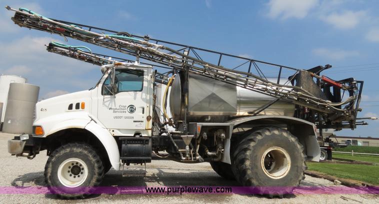 image for item B4935 2003 Sterling L8500 liquid applicator truck