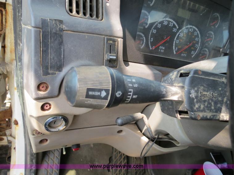 image for item B4935 2003 Sterling L8500 liquid applicator truck