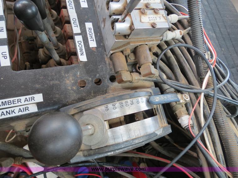 image for item B4935 2003 Sterling L8500 liquid applicator truck