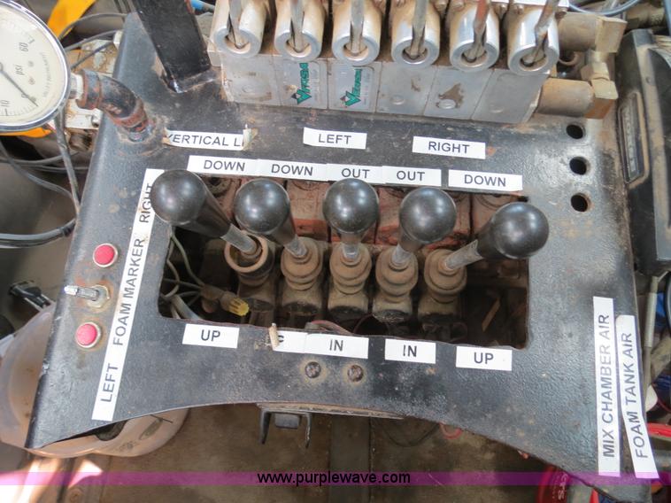 image for item B4935 2003 Sterling L8500 liquid applicator truck