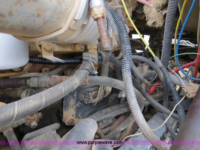 image for item B4935 2003 Sterling L8500 liquid applicator truck