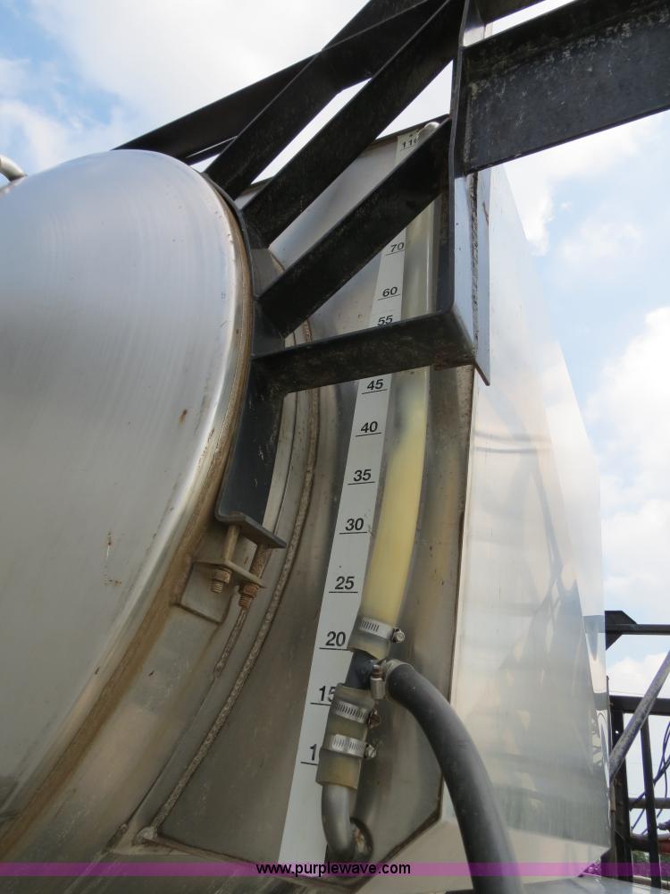 image for item B4935 2003 Sterling L8500 liquid applicator truck