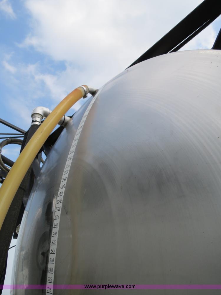 image for item B4935 2003 Sterling L8500 liquid applicator truck